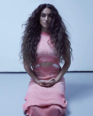 Sofia Barclay Instagram - shoot of dreams for @numero_netherlands 🔮🩵🌸 most of the time I walk around with the energy of a Disney animated raccoon so mille grazie to miracle-worker @alangelati who insisted on Queen energy (“forza Sofia!!” every time i attempted a smile)😂✌🏽😎

delighted to dig into all things 
LOVE AGAIN, TED LASSO & SPIDERVERSE with @janaletonja 

@benjamesadams covered me head-to-toe in deliciousssssszzzzzzz 🔥@mariaasadimakeup my ride or die💛 @sandrahahnel unleashed the mane 🦁

@stephennormanyoung & @lindalovesfashion brought the vibes✨as always big love to my girl 🌸@danielaagnello @premierpersonalpr