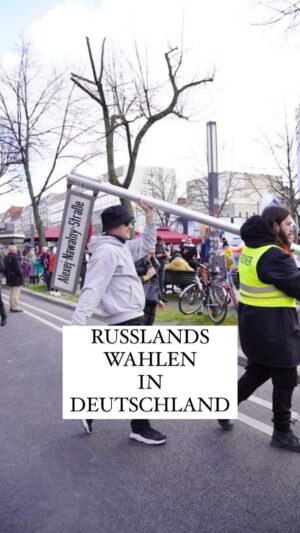 Sofia Kats Instagram - Hattet ihr die Wahl Russlands in Deutschland mitbekommen? Hat sie in eurer Wahrnehmung von Wahlen und Stimmrecht etwas verändert?
.
Danke an @olga_gantman_photo , dass ich Deine Fotos benutzen durfte. Und danke an @al_shum__03 und die anderen anonym Teilnehmenden für Eure schnellen Antworten!