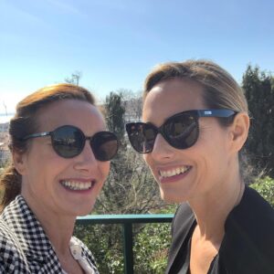 Sofia Nicholson Instagram - Esta miúda completou mais uma volta ao sol! 
Esta miúda talentosa, de riso e lágrima fáceis, de piada sempre pronta entrou na minha vida para não mais sair!
Parabéns maninha linda!
@fernandaserranooficial 
#birthdaygirl #vivalavida #mulherlinda  #amizade