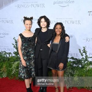 Sofia Rosinsky Instagram - Thank you @primevideo for letting us take part in this beautiful celebration of @lotronprime ! A really wonderful night! Sending huge congratulations to the cast and the crew. Rings of Power hits Prime Video on September 2nd, so be sure to check it out!
Makeup by: @elienmaalouf 
Hair by: @mitchellcantrellbeauty 
@viewpoint.pr @papergirlsonpv #lordoftherings #ringsofpower