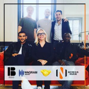 Sofiane Zermani Instagram - NOUS ÉTIONS AVEC LE GROUPE WAGRAM AUJOURD’HUI…. 

L’aventure @nemesismusik & @belem.music est lancée 🔥 
Tellement hâte et merci @sandrinerunser ❤️

Merci pour ta confiance mon frère @lassananemesis ❤️ 

Mon frère @diiasbc sera notre nouveau Directeur Artistique #SahQuelFierté ❤️ 

En parallèle @sansirofilms & @wagramfilms officialisent leur co-production à l’image #Underdogz par le génial @tharealmounirbenali93100 
Merci @arnaudleguilcher @hubercornet ON PART À LA GUERRE LES GARS 🔥🔥🔥 
 
Et enfin merci @bourdoiseau2321 
@olivier_jacobs_ 
de nous recevoir dans votre belle maison pour de nouvelles aventures 🙏🏼🔥
on l’a fait les gars 🤜🏼🤛🏼