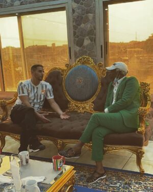 Sofiane Zermani Instagram - Un homme à la hauteur de sa carrière ☝🏼 

@alphablondy.official 😇 
Merci pour ton accueil et ta simplicité 🙏🏼 

A très vite Dieu nous garde InchAllah 
#Legende 🌍 
#FromAbidjanWithLove ❤️