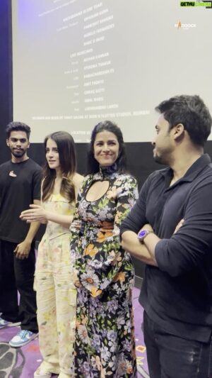 Soham Majumdar Instagram - We are overwhelmed by the love and support you have shown to #SajiniShindeKaViralVideo 😍✨

Book your tickets now. Link in bio! 

Watch #SajiniShindeKaViralVideo in cinemas TOMORROW!

@bhagyashree.online @subodhbhave @chinmay_d_mandlekar @shashank_m_shende  @sumeetvyas @shrutivyas1 @sneharaikar @rashmiagdekar_ @mikhilmusale88 #DineshVijan @maddockfilms @tanishk_bagchi @swagerboymusic @itsganeshwaghela @shlokelal @shreyajainmusic @zeemusiccompany