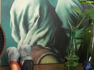 Soheil Beiraghi Instagram - 1 1=1

#lovers
#rené_magritte