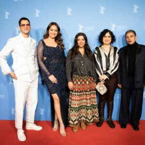 Sohum Shah Instagram - SO MUCH FOMO! 
Missed out on joining my Dahaad family @berlinale- the FIRST Indian Series to Premiere at the film festival!!! 
Hearing such wonderful feedback! Can’t wait to share for you guys to hear us ROAR on. 

@aslisona @gulshandevaiah78 @reemakagti1 @zoieakhtar @ruchoberoi @excelmovies @tigerbabyofficial @amazonprimevideoin