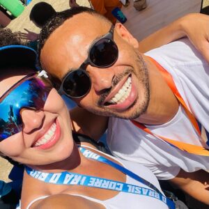 Sol Miranda Instagram - os primeiros 10km a gente nunca esquece ! obrigada @maratonadoriooficial @ojuniorsilva pelo convite. 

foi uma das melhores experiências da minha vida 🏃🏽‍♀️

@ligborges @tai_brum e @carolahsilva obrigada pelo empurrão e por me encorajarem 🤍 vcs resumem a frase: quem tem um amigo tem tudo !
