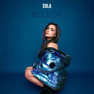 Sola Instagram - Rouler 28.04.2023 💙
Tellement contente de vous dévoiler la pochette de mon nouveau single !! 
Rendez-vous vendredii, i’m so excited 🤭