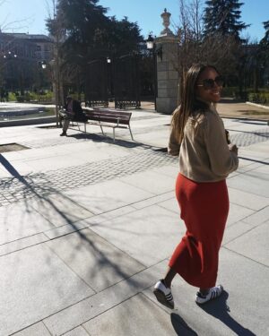 Solange Hilário Instagram - Por la Calle 🇪🇸
#off #halamadrid #day2