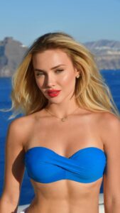 Actress Solène Fouquez HD Instagram Photos and Wallpapers September 2023