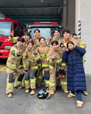 Son Ho-jun Instagram - #소방서옆경찰서