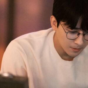 Son Ho-jun Instagram - #나의해피엔드 #허순영 #허아린