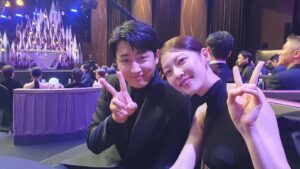 Son Ho-jun Instagram - 축하한다

#송설 #공명필
#소방서옆경찰서