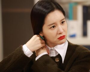Son Sung-yoon Instagram - 그리고 본업 모먼트 🤍

1. 뭐라는걸까
2. 놀라는걸까
3-4 드라마 막촬의 막씬이라 초집중중 😉
5. 와씨열받네장기윤
6. 얜또뭐라는걸까믿을만한놈인가
7. 헿 사진기다 😆
8. 아이렇게찍는다구요 
9. 뭐라는지모르겠어 
10. 미안합니다 😛