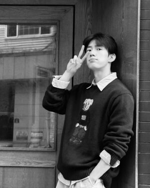 Son Woo-hyeon Instagram - 10월 수고했곰🐻