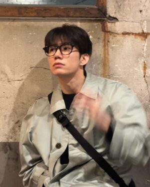 Son Woo-hyeon Instagram - 가을해요