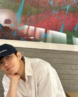 Son Woo-hyeon Instagram - follow your heART!!(ㅋㅋㅋㅋ)