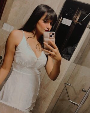 Sonali Sudan Instagram - Mirror Selfie Dump 🤳