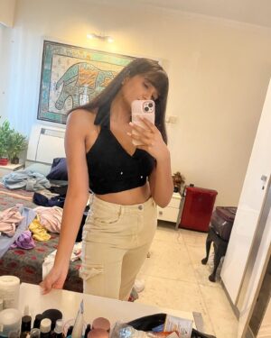 Sonali Sudan Instagram - Mirror Selfie Dump 🤳
