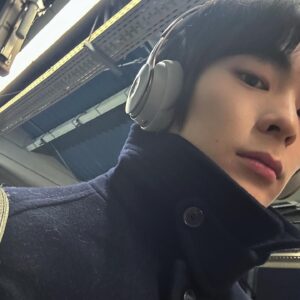 Song Geon-hee Instagram - 겨울 오지마