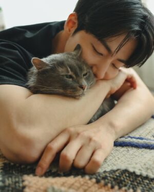 Song Jae-rim Instagram - &레옹
@min__k87 
@cannes_pic