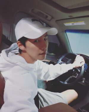 Song Jae-rim Instagram - .