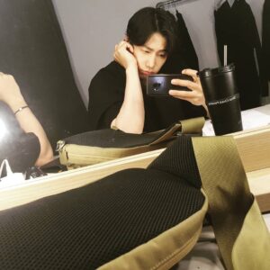Song Jae-rim Instagram - .
포스터 촬영
#너노들
#너의노래를들려줘