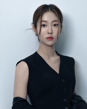 Song Ji-woo Instagram - #2024 #profile