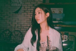 Song Ji-woo Instagram - 내 첫 필름사진 📸