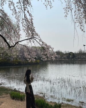 Song Ji-woo Instagram - 삼총사 봄나들이🌸
