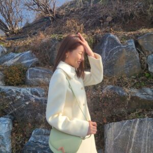 Song Min-ji Instagram - 아쉬워서 
#서른아홉 #강선주 #반전 
#원래내모습