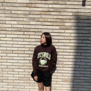 Song Min-ji Instagram - 패딩입었으면 큰일날뻔했네. 
요즘 날씨.잘모르겠지먼 오늘은 따뜻한걸로!!