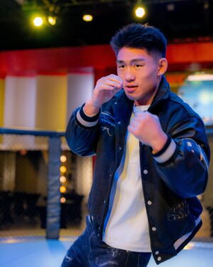 Song Yadong Instagram - Looking good 🤭👊😤