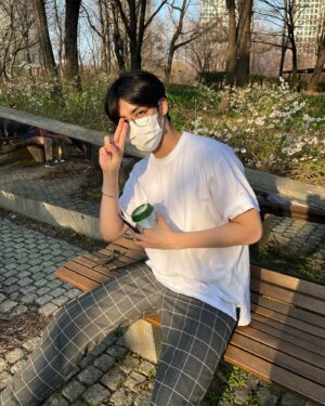 Song Yu-vin Instagram - H.B.D 🥳

#감사해요❤️