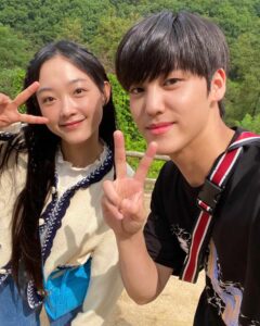 Song Yu-vin Most Liked Photos and Posts