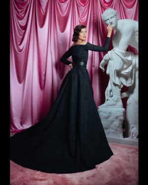 Sónia Balacó Instagram - Golden Globes, pink drama.

Dress @nunobaltazarstudio @nunobaltazarnb 
Jewelry @luisarosasjewellery 

Styling @maria_fale 

Hair @monsieur_matt_ 
Make up @danielainacio.mua 

Photos @joannacorreia_ 
Set @mais.que.uma with the support of @plataforma285 

@globosdeouro
