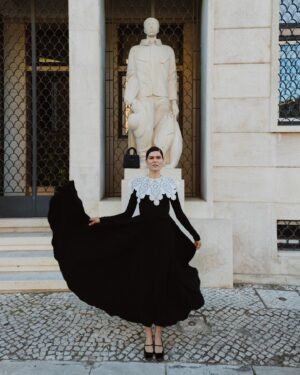 Sónia Balacó Instagram - Spent some really fun days with @dior in Lisboa. Here’s day one. 🤍

Make up and hair @tomperdigao for @diorbeauty 

Photos 1-4 @leandrophgomes 
Photo 5 @joannacorreia_