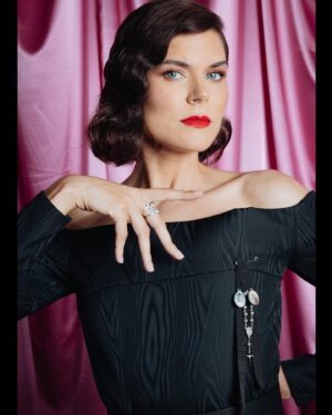 Sónia Balacó Instagram - Golden Globes, pink drama.

Dress @nunobaltazarstudio @nunobaltazarnb 
Jewelry @luisarosasjewellery 

Styling @maria_fale 

Hair @monsieur_matt_ 
Make up @danielainacio.mua 

Photos @joannacorreia_ 
Set @mais.que.uma with the support of @plataforma285 

@globosdeouro