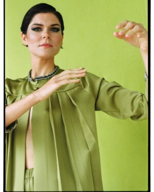 Sónia Balacó Instagram - INVISIBLE STREAMS: green

Shot on film by my friend @eu.bicho, wearing my dearest @diogomirandaarchive, with hair and make up by my love @tomperdigao and with the creative support of my family at @maisqueuma. 💚💚💚