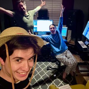 Sonya Belousova Instagram - MIHAWK, the world’s greatest swordsman, deserves nothing less than the world’s greatest guitar virtuoso, MARCIN @marcin.music. The official @onepiecenetflix soundtrack will include several tracks featuring MARCIN, and I can’t wait to set your hearts (and your speakers) on fire! 🔥🏴‍☠️🎶🎸

#marcin #mihawk #onepiece #onepieceliveaction #onepiecenetflix