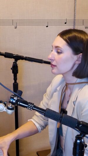 Sonya Belousova Instagram - Breaking Down SANJI & ZEFF’s THEME “You’ve Got The Same Dream As Me” - Enjoy! ❤️🏴‍☠️

The official @onepiecenetflix soundtrack by Sonya Belousova & Giona Ostinelli is available NOW everywhere: https://netflixmusic.ffm.to/onepiece

#sonyabelousova #onepiecenetflix #onepieceliveaction #onepiece #sanji