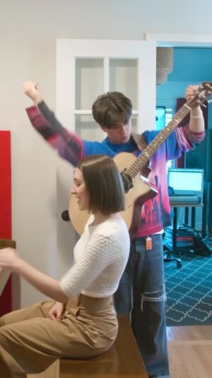 Sonya Belousova Instagram - PASSION AND PRECISION! Enjoy @marcin.music & @sonya_belousova performing Dracule Mihawk’s theme from the @onepiecenetflix soundtrack. It all started when Sony introduced us to Marcin several years back. We were immediately floored by his talent. As soon as we started working on the theme for Mihawk, we knew we had to get Marcin on board. The world’s greatest swordsman required no less than the world’s greatest guitar virtuoso. At some point, Marcin was hanging out with us here at our studio. The orchestra recording session for “Zoro vs Mihawk” was just a couple of days away. It was around midnight and everyone was ready to call it a day. Suddenly, Marcin takes out his guitar and plays a riff. And all of us go like, wait a second, we’re onto something here! Don’t stop! So here we are, way past midnight, brainstorming and enjoying the most exciting creative adventure together. Fast forward to a couple of hours later, and we have this new idea fully fleshed out. Fast forward to another couple of hours later, and the orchestra is recording the track with this new exciting idea. Thank you Marcin for being the absolute rockstar, we love you so much! 
STREAM AND DOWNLOAD THE SOUNDTRACK!! ❤️🏴‍☠️❤️
#onepiece #onepiecenetflix #onepieceliveaction