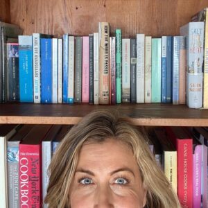 Sonya Walger Instagram - I’m hopeless at arranging my books - as you can see I have cookbooks next to novels tucked just below the beautiful 13 volume OED (out of shot) - I keep vowing to rearrange my bookcase but it seems an impossible task - this is just one of many many cases scattered around the house… One day I’ll get on top of it. In the meantime, I love knowing that Truman Capote sits just above the Zuni Cafe cookbook. And he might not mind either.

#libraryshelfieday #libraryshelfie #bookishwithsonya