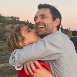 Sonya Walger Instagram - Missing this guy @daveyholmes