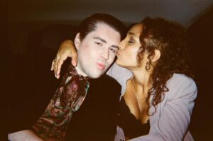Sophia Brown Instagram - <333333333
some love life moments I caught on film.