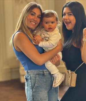Sophia Grace Brownlee Instagram - family 🫶🏻