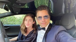 Sophia Mitri Schloss Instagram - Get ready!! Episode 3 of @bigshotseries streaming at midnight tonight PST on @disneyplus. TCKS everyone.