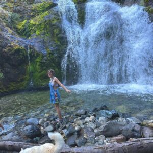 Sophia Mitri Schloss Instagram - asks her family to road trip with her for a month and they say yes: