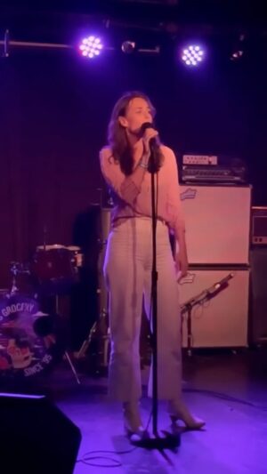 Sophie Auster Instagram - Tested out a new song called Flying Machine…should I release it? 👀 ❤️