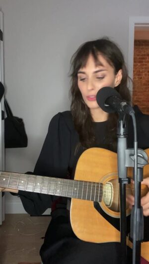 Sophie Auster Instagram - Back with a new live after a very long time! Thank you so much for tuning in! Xo