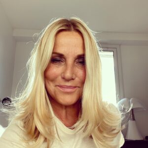 Sophie Favier Instagram - Fêter son anniversaire, les années n’ont pas d’importance. 
Le meilleur reste toujours à venir…..